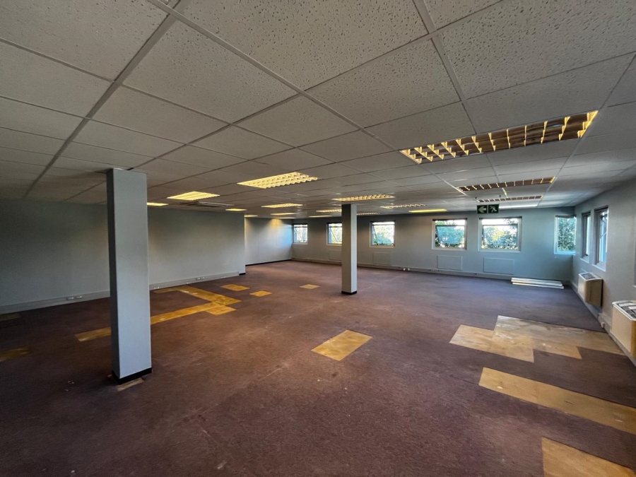 To Let Commercial Property for Rent in Rosendal Western Cape